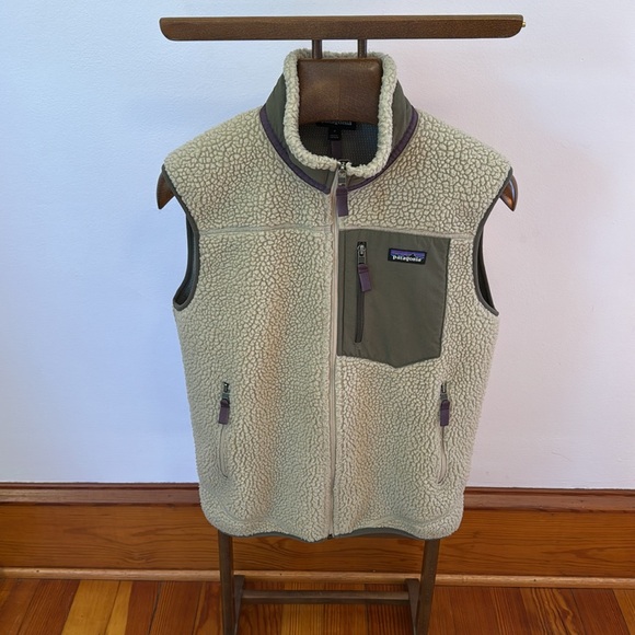 Patagonia “Classic” Pile_ Pile Sherpa Vest Medium STY23048FA18 PLCN - Picture 2 of 4